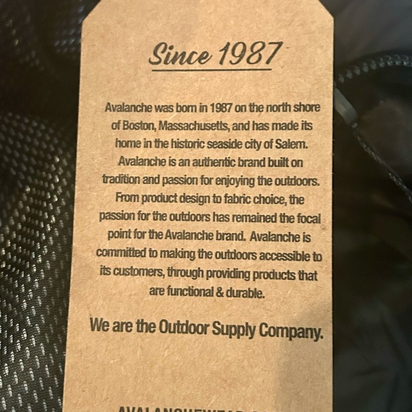 AVALNCHE ski puffer mustard jacket size M NWT - Picture 9 of 14